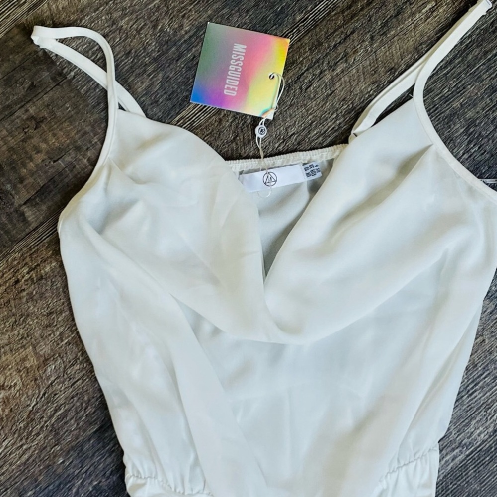 Women Missguided Cowl neck Bodysuit Size 6 in New with Tag Condition - Picture 3 of 10